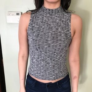 Cropped Sweatshirt Mock Neck